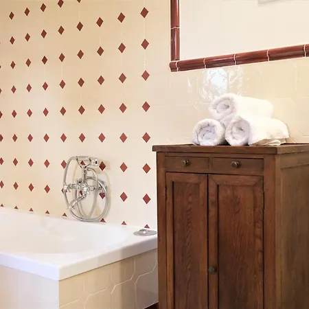 Wine Nebbiolo Lejlighed *